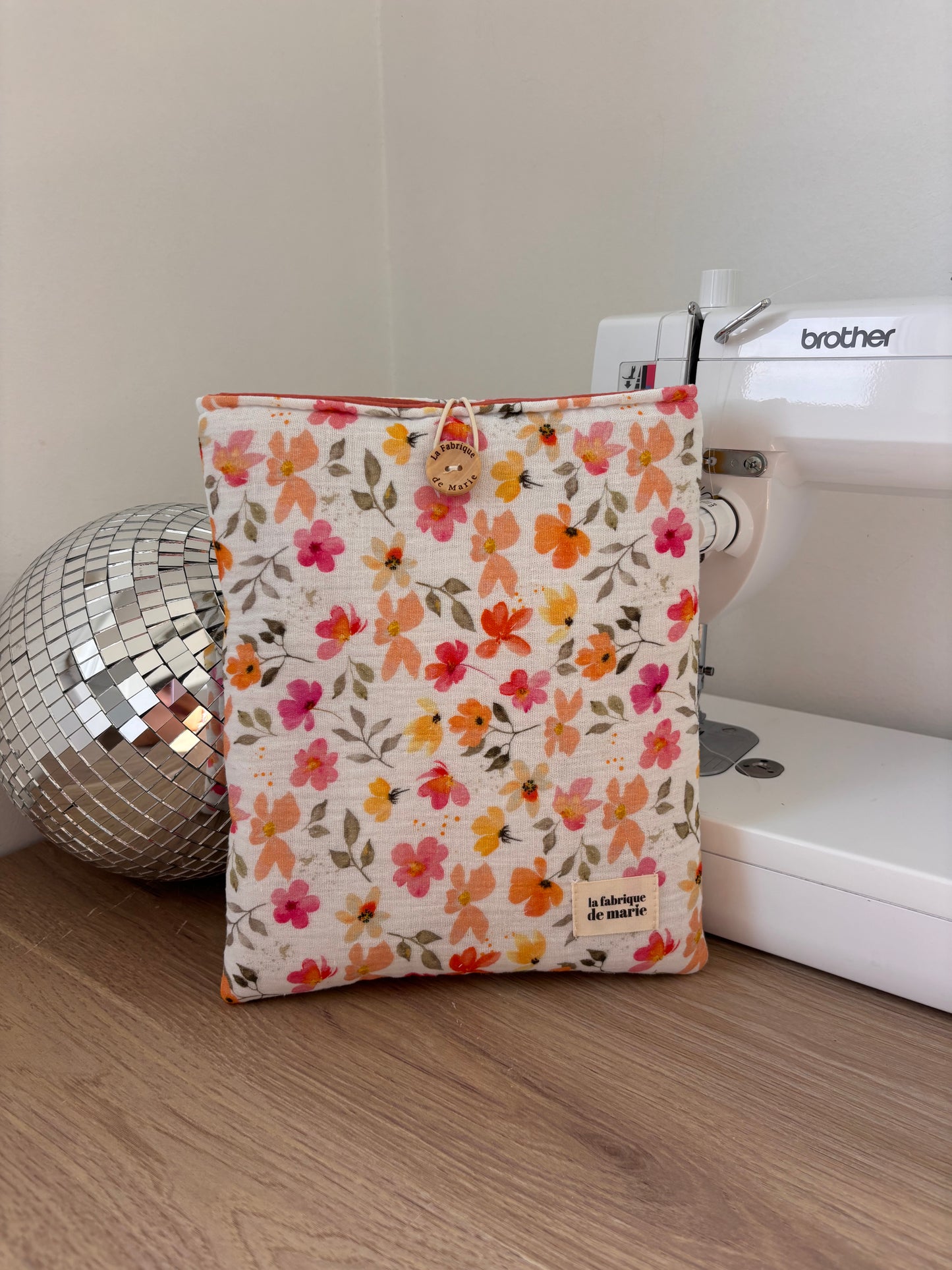 Pochette à livres HOLLY (Pré-commande)