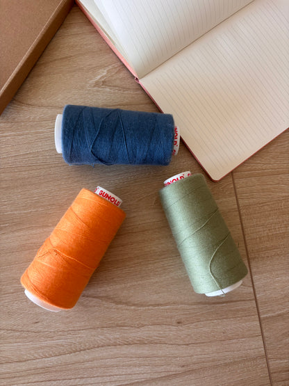 Lot de 3 grandes bobines de fil