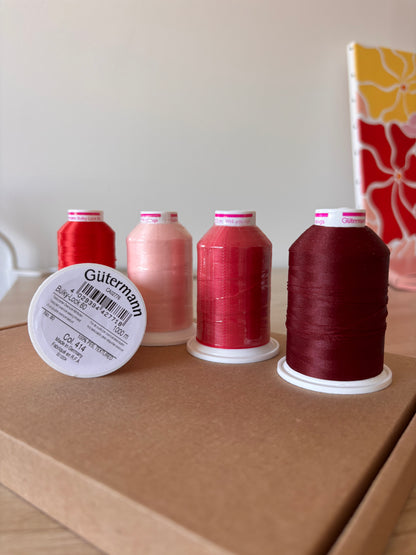 Lot de 4 bobines Gütermann Bulky-Lock 80 - Rose & Rouge