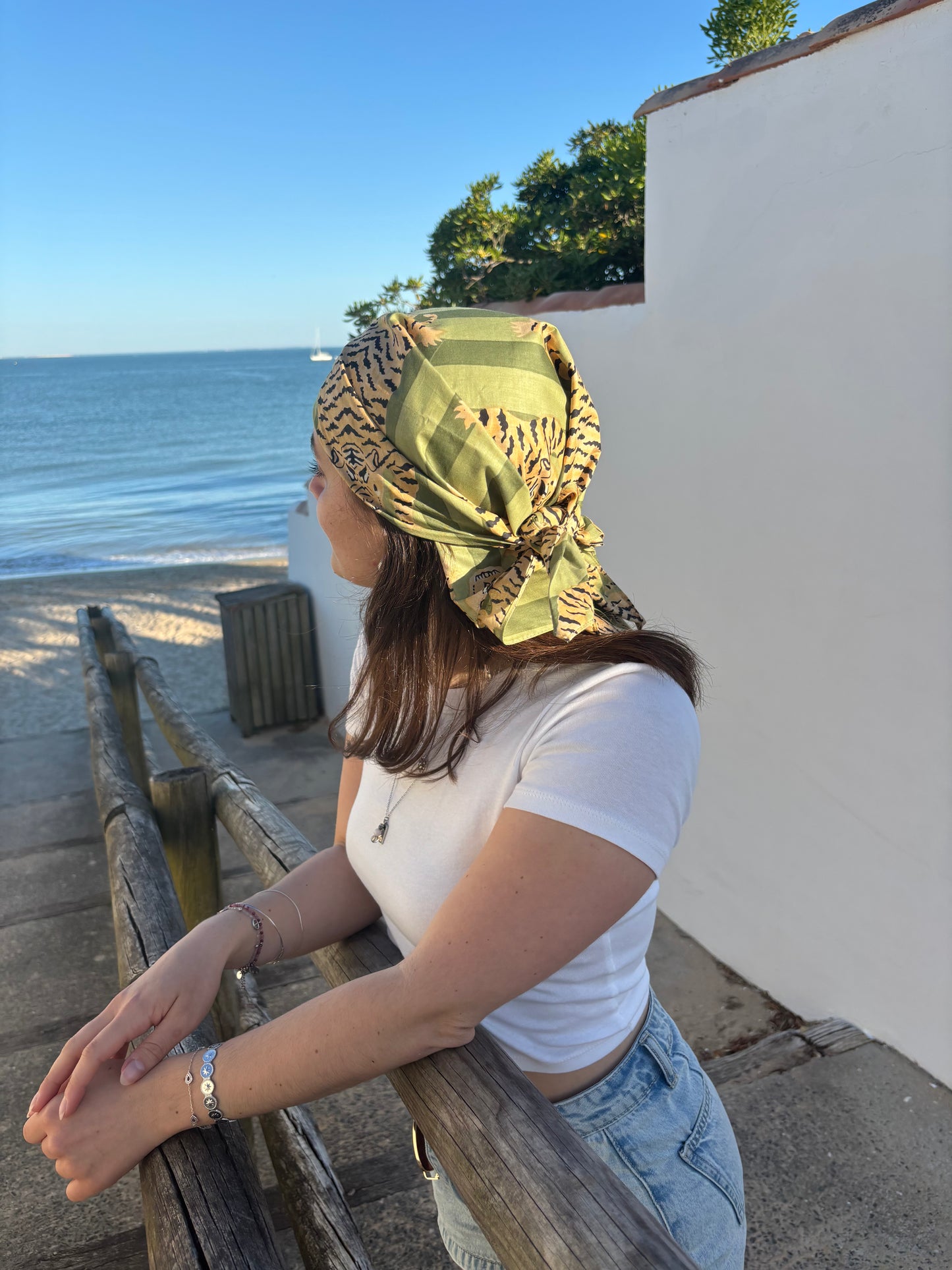 Foulard RÉ